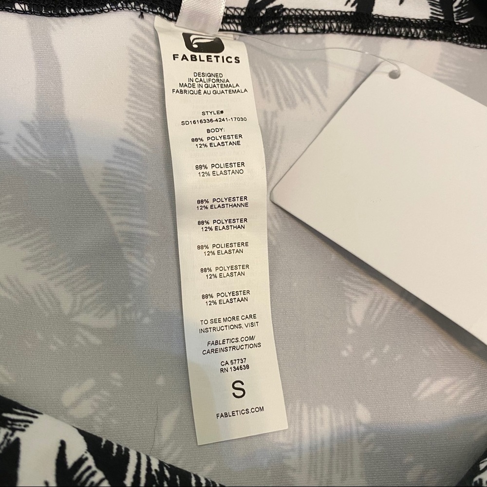 Fabletics Cora Tropical Printed Compression Penci… - image 6